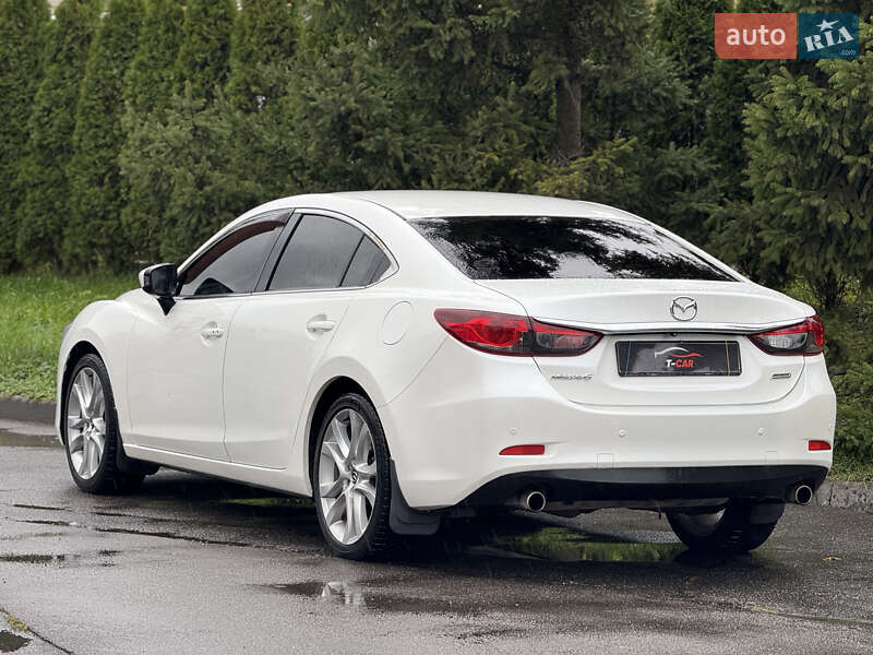 Седан Mazda 6 2014 в Тернополе