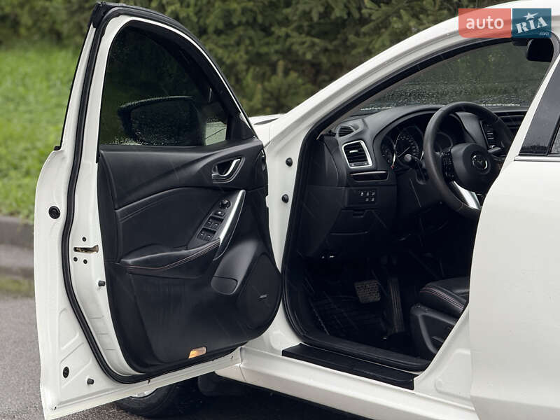 Седан Mazda 6 2014 в Тернополе