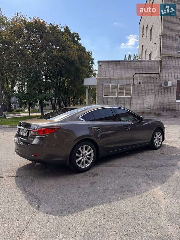 Седан Mazda 6 2015 в Киеве