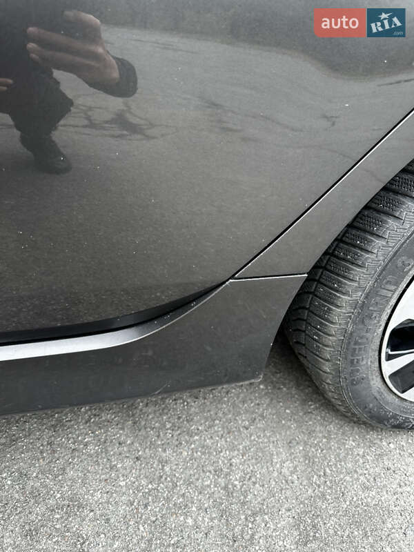 Седан Mazda 6 2010 в Горішніх Плавнях