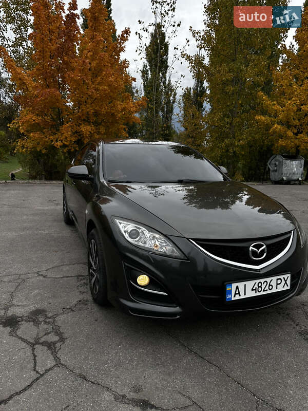 Седан Mazda 6 2010 в Горішніх Плавнях