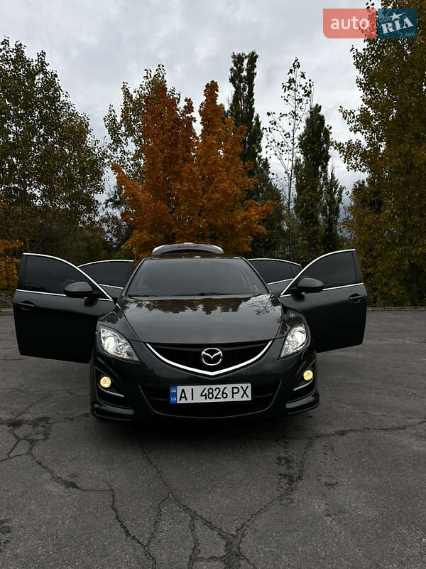 Седан Mazda 6 2010 в Горішніх Плавнях