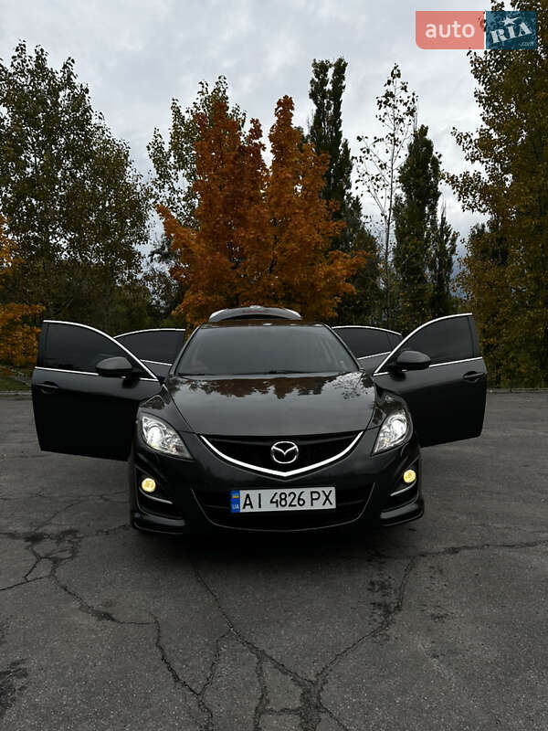 Седан Mazda 6 2010 в Горішніх Плавнях