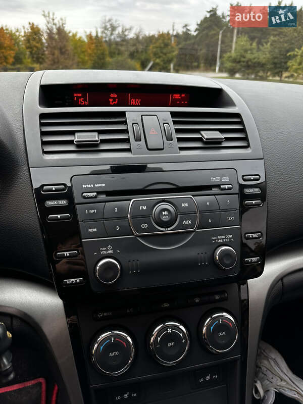 Седан Mazda 6 2010 в Горішніх Плавнях