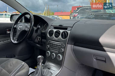 Лифтбек Mazda 6 2002 в 