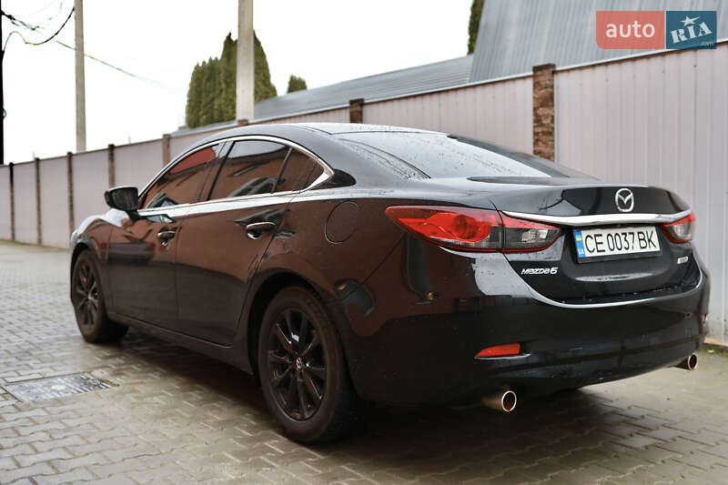Седан Mazda 6 2015 в Черновцах