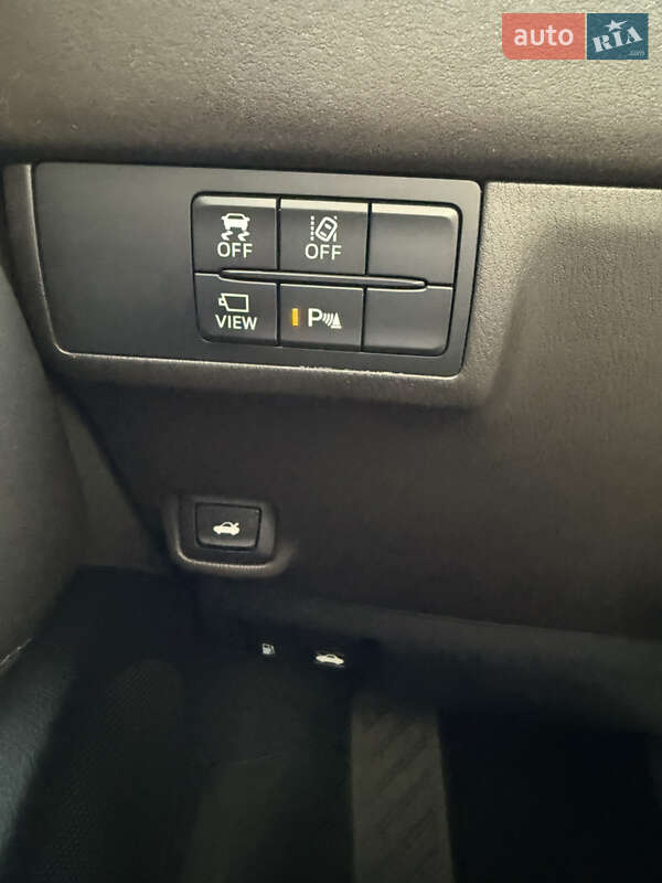 Седан Mazda 6 2018 в Черкассах