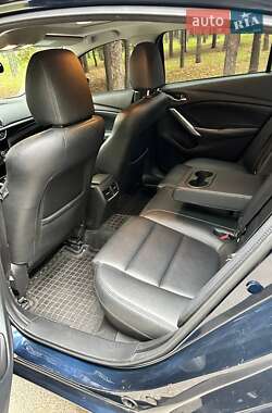 Седан Mazda 6 2014 в 