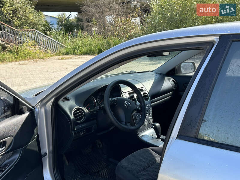 Седан Mazda 6 2003 в Дрогобыче