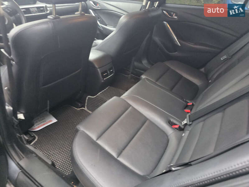 Седан Mazda 6 2016 в Шостке