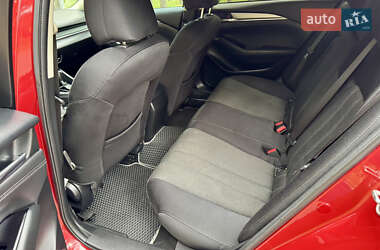 Седан Mazda 6 2018 в 
