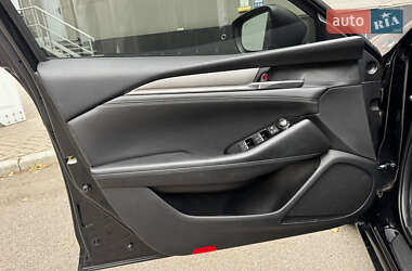 Седан Mazda 6 2021 в  фото 9 Седан Mazda 6 2021 в
