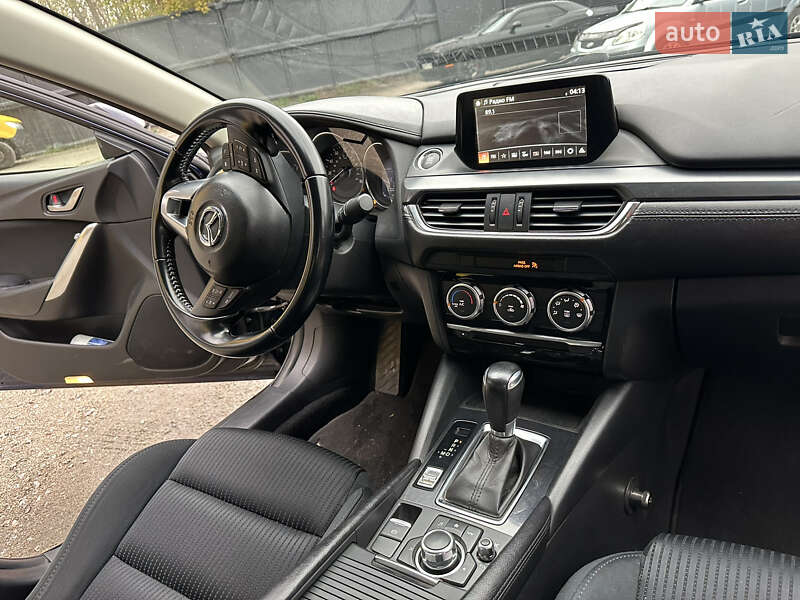 Седан Mazda 6 2015 в Нежине