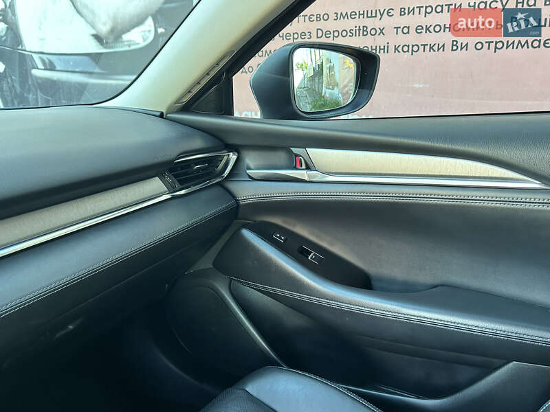 Седан Mazda 6 2018 в Киеве