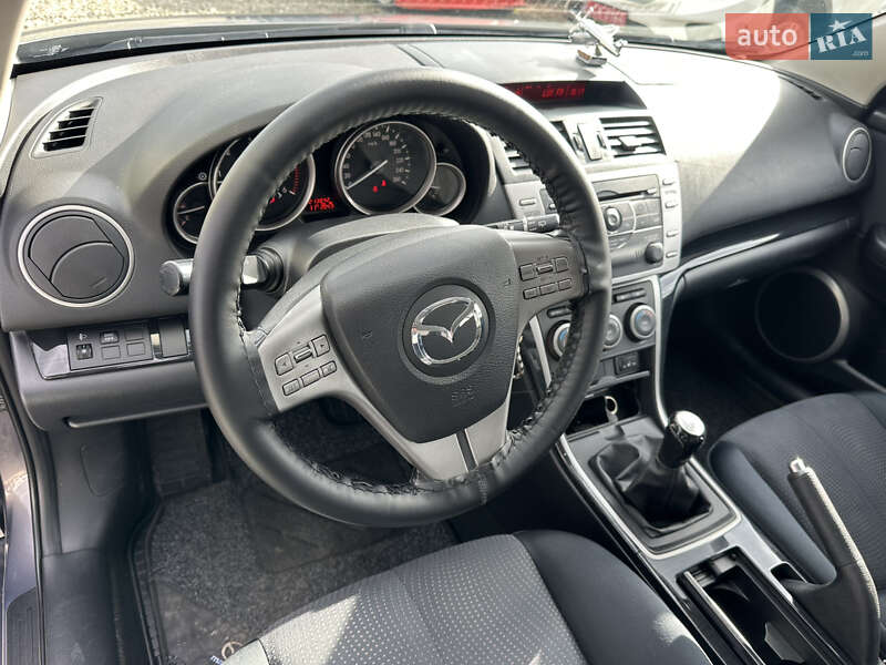 Универсал Mazda 6 2010 в Ивано-Франковске