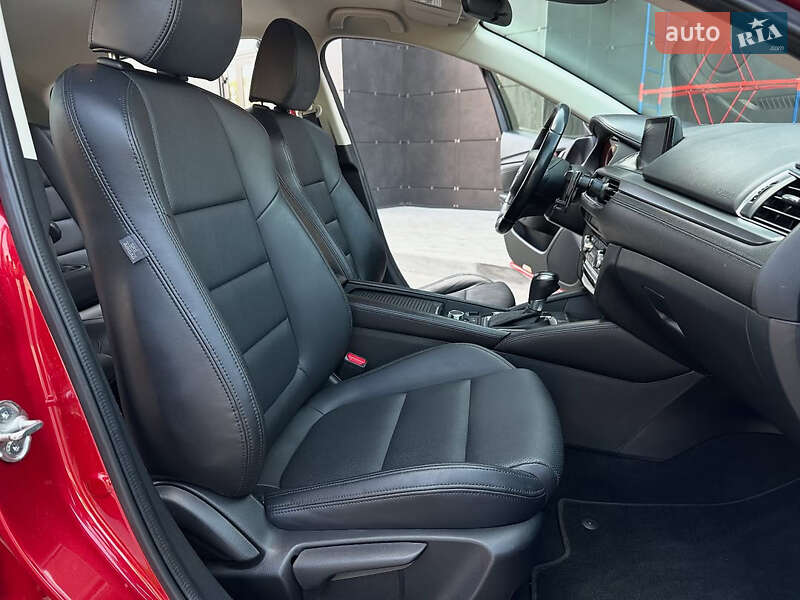 Седан Mazda 6 2017 в Дніпрі