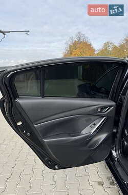 Седан Mazda 6 2016 в 