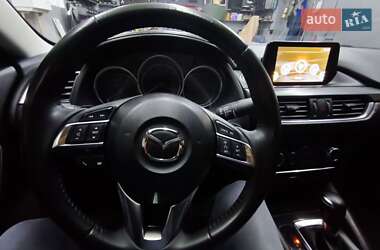 Седан Mazda 6 2015 в 