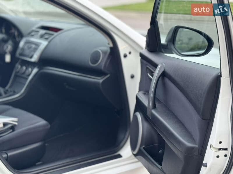 Универсал Mazda 6 2009 в Запорожье