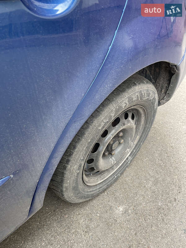 Ліфтбек Mazda 6 2002 в Рівному