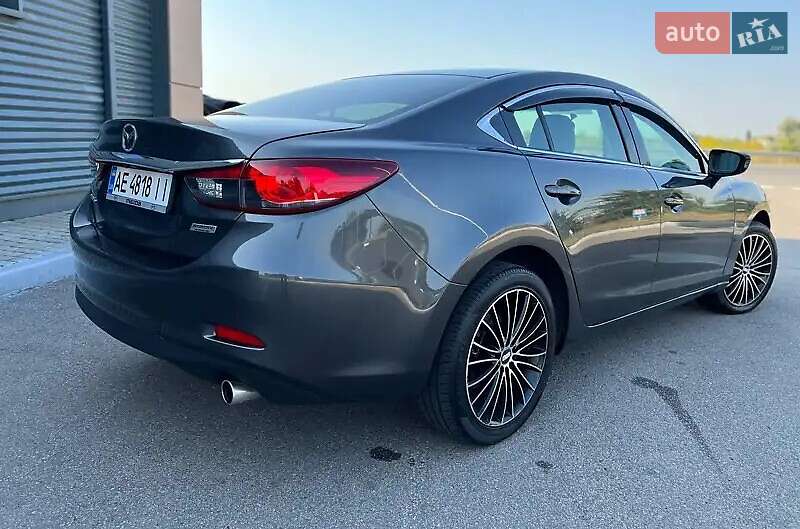 Седан Mazda 6 2016 в Рівному