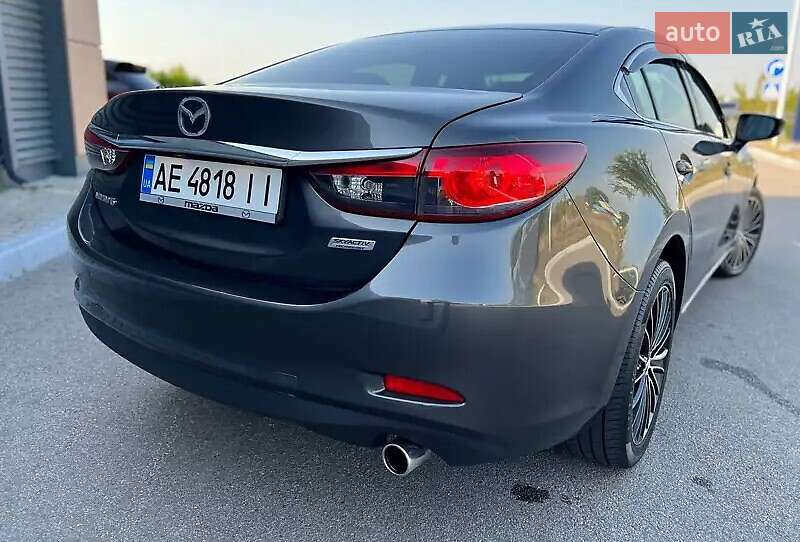 Седан Mazda 6 2016 в Рівному