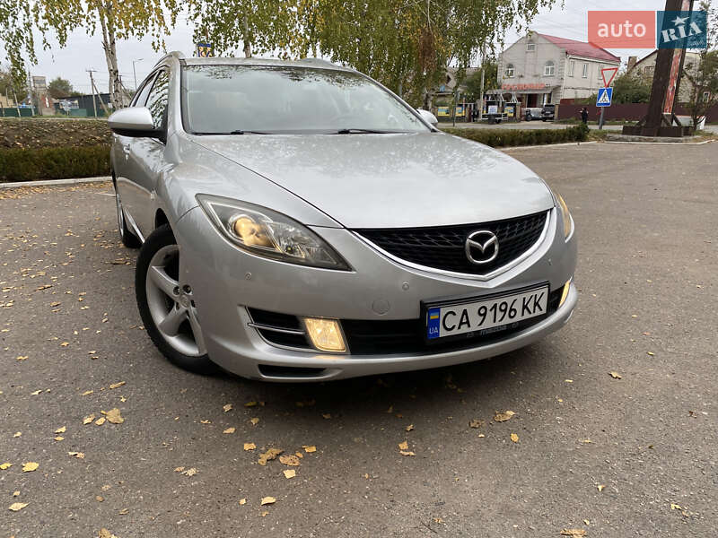 Універсал Mazda 6 2008 в  фото Універсал Mazda 6 2008 в