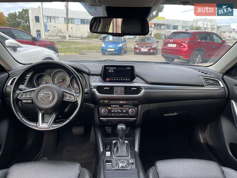 Седан Mazda 6 2016 в Николаеве