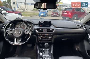 Седан Mazda 6 2016 в  фото 14 Седан Mazda 6 2016 в