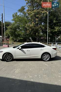 Седан Mazda 6 2015 в 