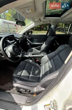 Седан Mazda 6 2015 в 