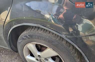 Седан Mazda 6 2004 в Новых Санжарах