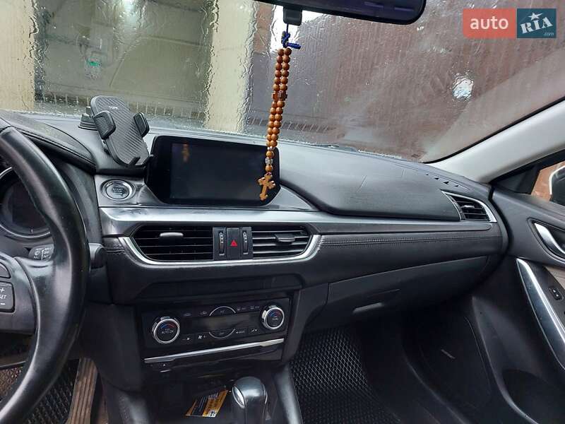 Седан Mazda 6 2016 в Охтирці