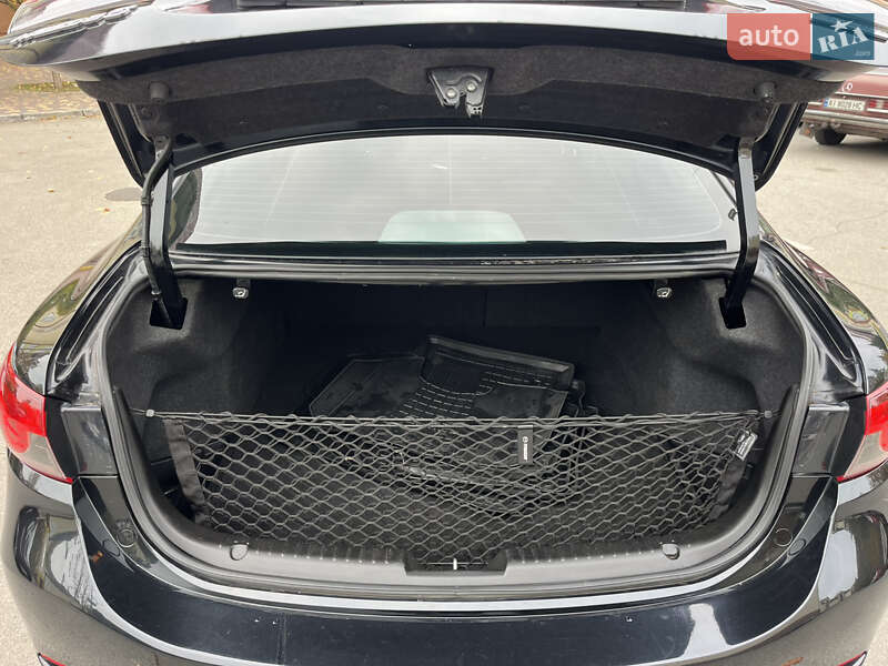 Седан Mazda 6 2013 в Софіївській Борщагівці