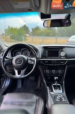 Седан Mazda 6 2012 в 