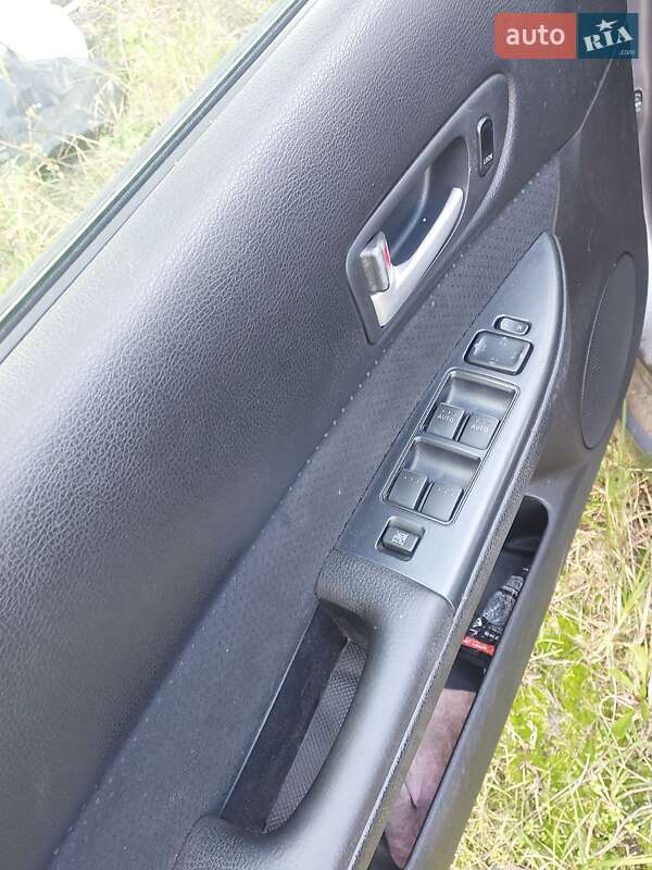Ліфтбек Mazda 6 2005 в Чернівцях фото 12 Ліфтбек Mazda 6 2005 в Чернівцях
