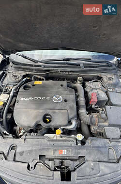 Ліфтбек Mazda 6 2010 в  фото 25 Ліфтбек Mazda 6 2010 в