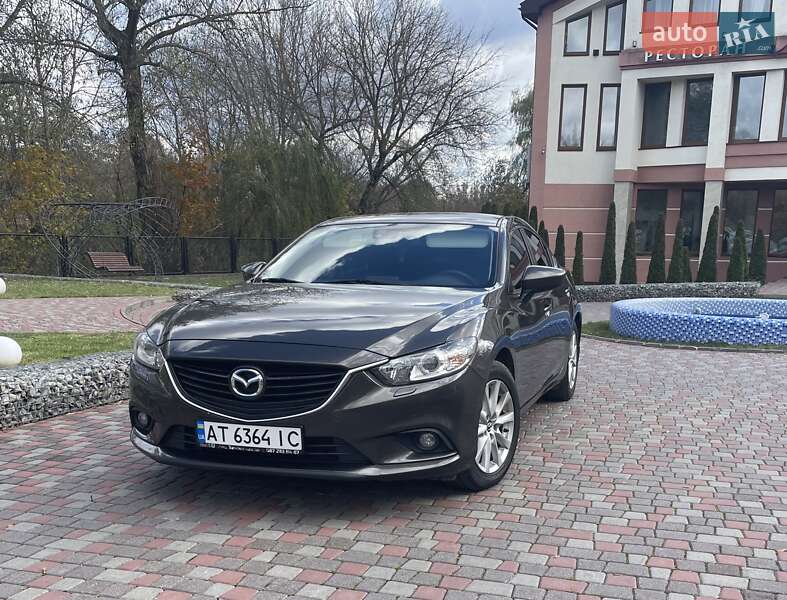 Седан Mazda 6 2015 в Ивано-Франковске