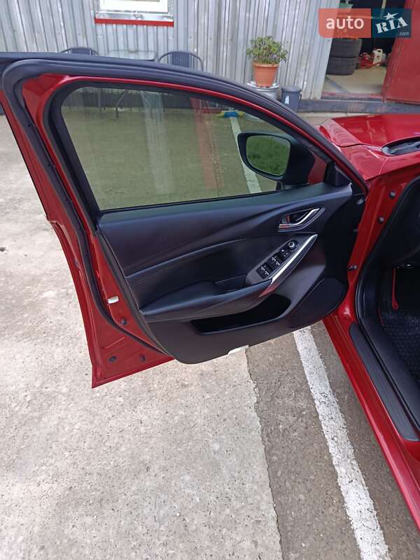 Седан Mazda 6 2016 в Стрию фото 27 Седан Mazda 6 2016 в Стрию