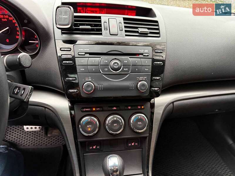 Седан Mazda 6 2011 в Киеве