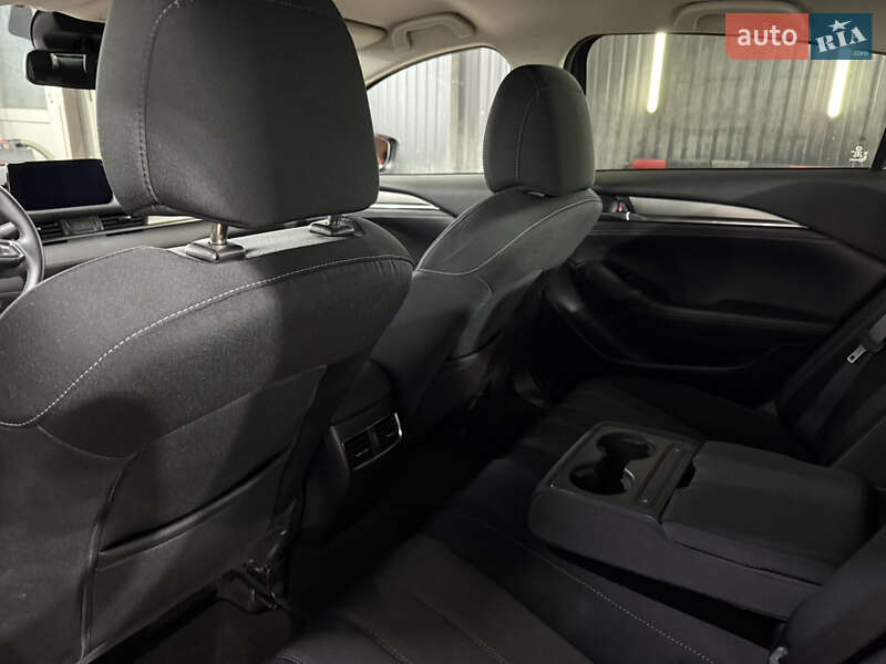 Седан Mazda 6 2019 в Одессе