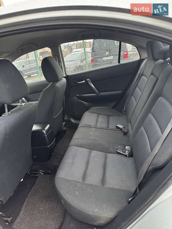 Лифтбек Mazda 6 2006 в Одессе фото 8 Лифтбек Mazda 6 2006 в Одессе