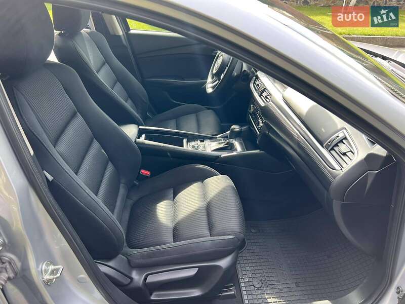 Универсал Mazda 6 2017 в Ровно