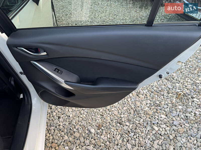 Седан Mazda 6 2014 в Ивано-Франковске