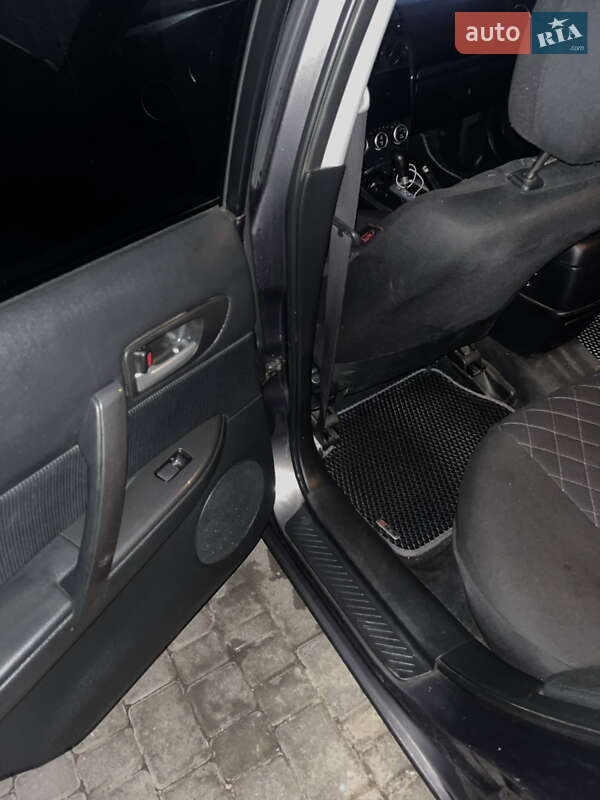 Седан Mazda 6 2006 в Одесі