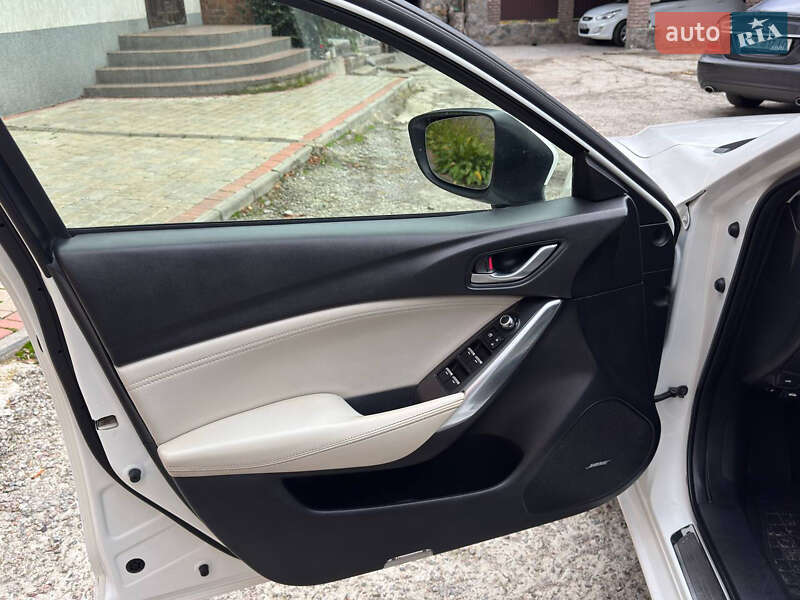 Седан Mazda 6 2015 в Умани