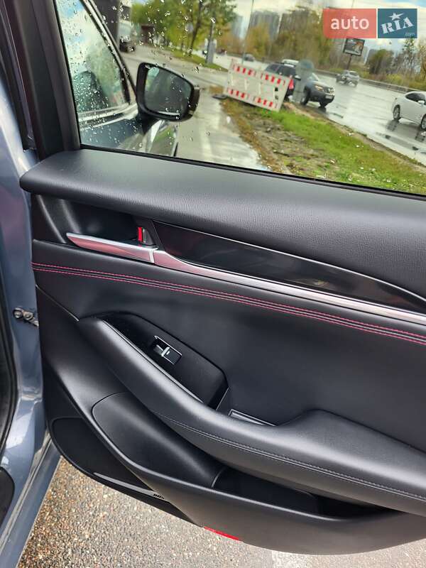 Седан Mazda 6 2021 в Киеве