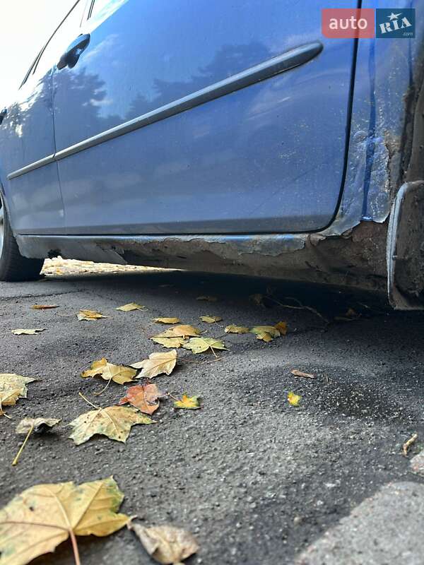 Універсал Mazda 6 2004 в Києві