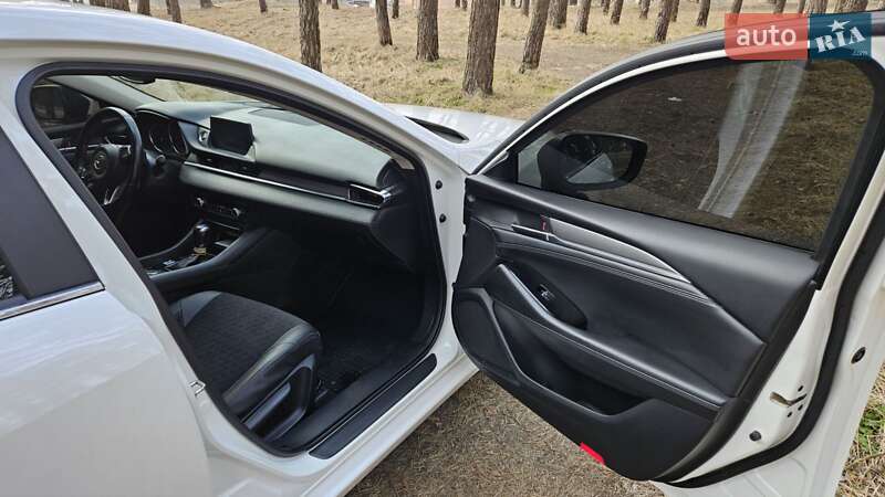 Седан Mazda 6 2018 в Сумах