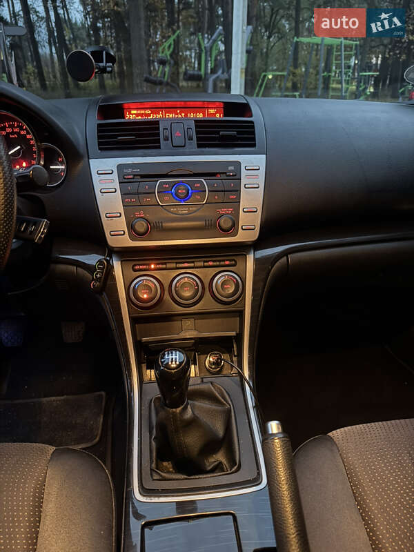 Ліфтбек Mazda 6 2008 в Чернігові